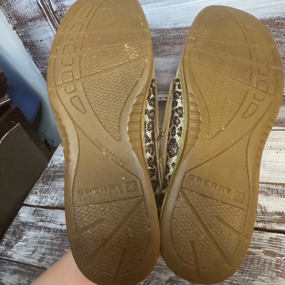 Sperry Tan and Brown Flats - Picture 3 of 6